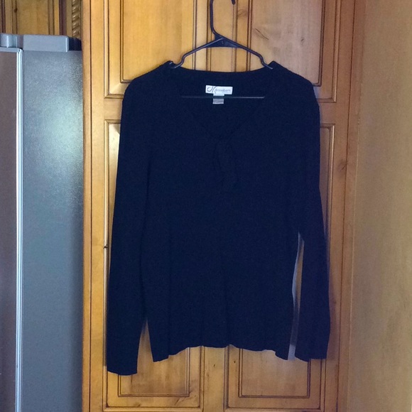 Dress Barn | Sweaters | Dress Barn Black V Neck Pullover Sweater In 416 |  Poshmark